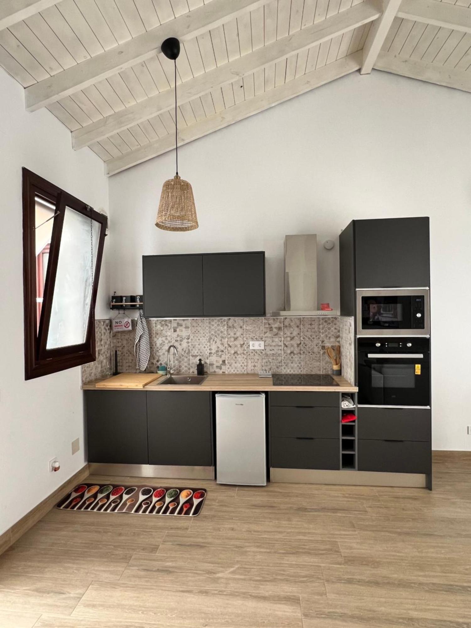 M&M Empedrada Apartamentos Jerez 赫雷斯 外观 照片